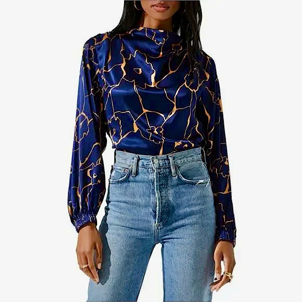 NWT ASTR the Label Veronica Open Back Crop Top Navy Taupe Sz S Spring Summer